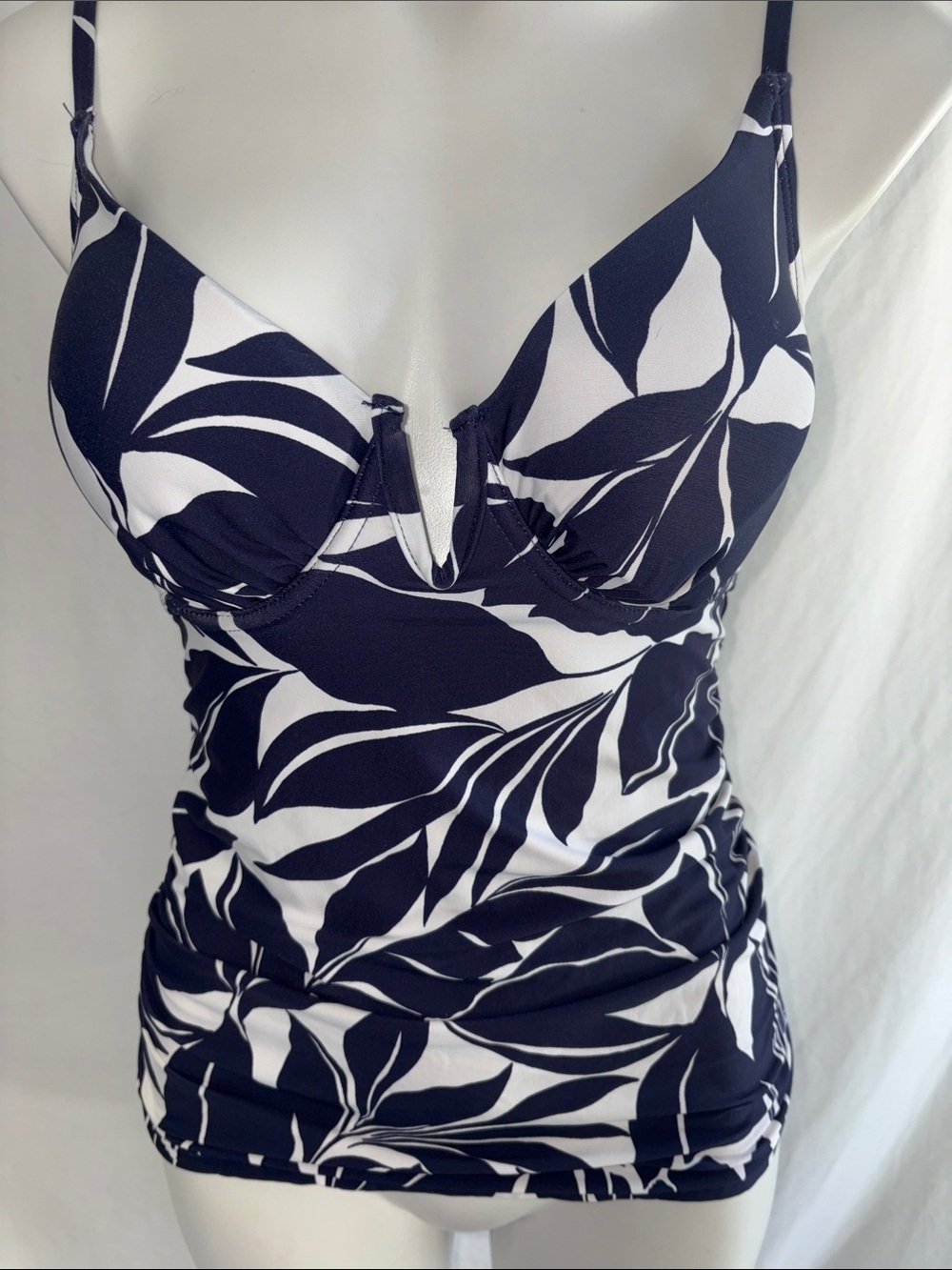 Anne Cole Navy and White Leaf-Print Tankini Top